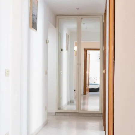 The Rent - Lovely Two-bedroom Near Termini Station * 罗马