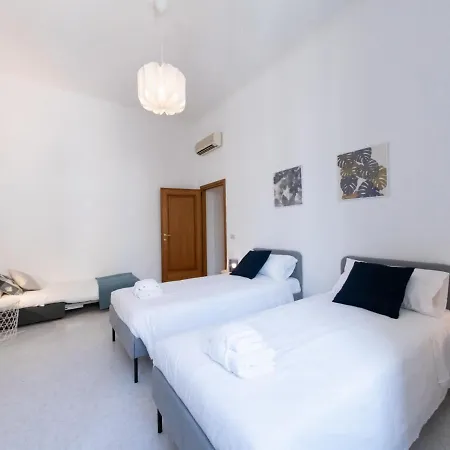 公寓 The Rent - Lovely Two-bedroom Near Termini Station
